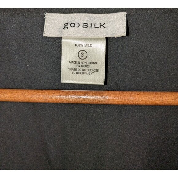 Go>Silk Womens Black Silk Sleeveless V-Neck Blouse Size 3 - Picture 2 of 9